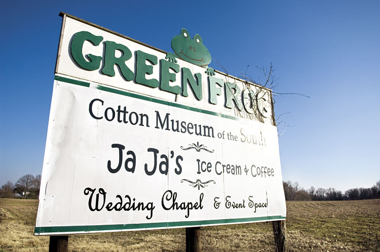 Ja Ja's Ice Cream at Green Frog Village, West Tennessee