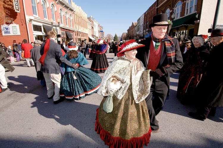 Dickens of a Christmas in Covington