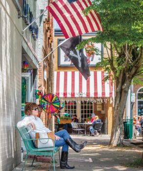 The Columbia Cultural Trail app leads visitors through downtown and the arts district; Tennessee walking tours